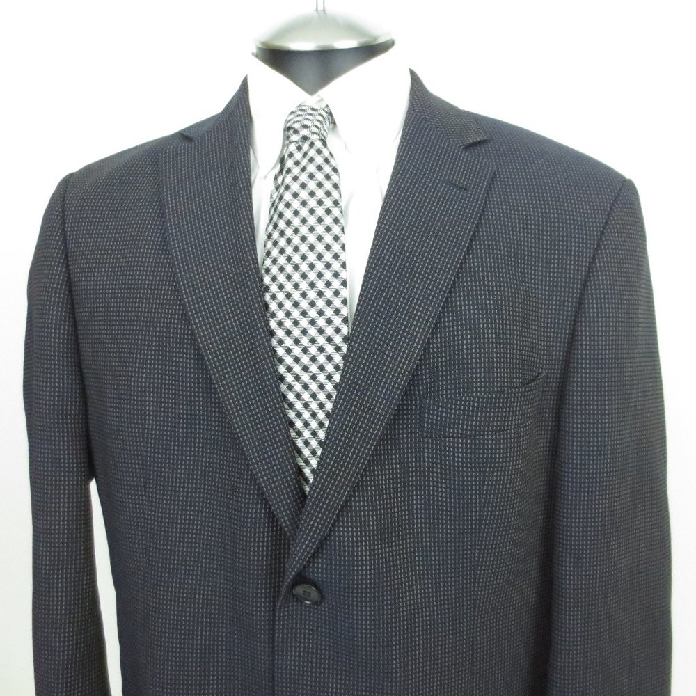 HUGO BOSS Bertolucci Men's Suit Jacket Size 44R. Dark Blue/White Check Pattern
